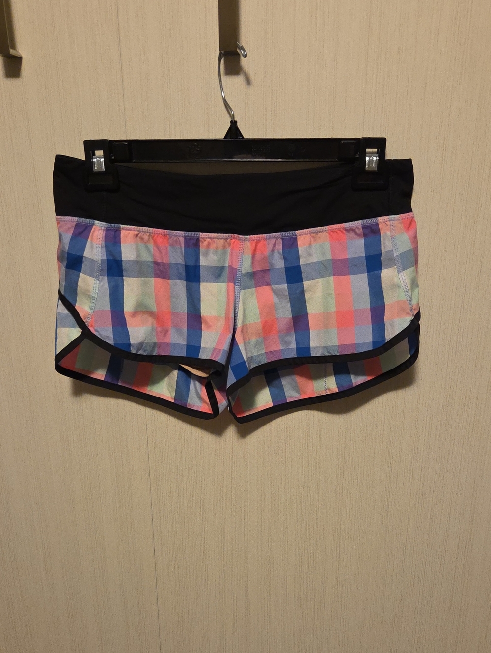 lululemon athletica Plaid Running Shorts with Black Waistband